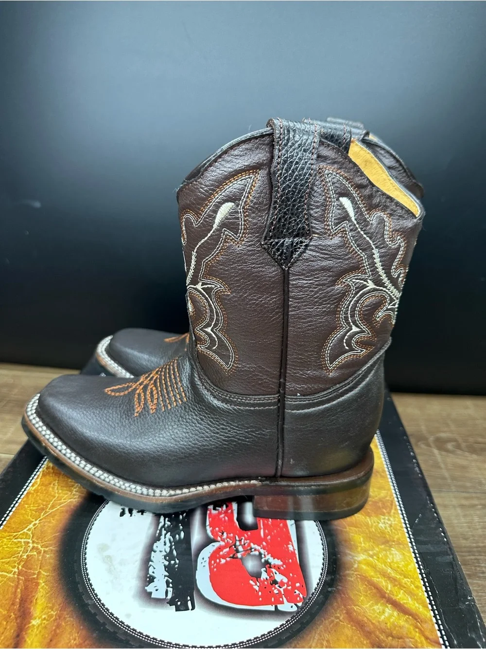 Rockin Leather Kids Brown Cowboy boots size 3 in EUC